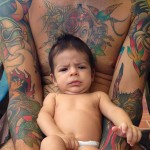 bébé dans le monde du tattoo