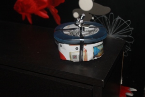 Boite à cadeau DIY (recyclage Naturnes)