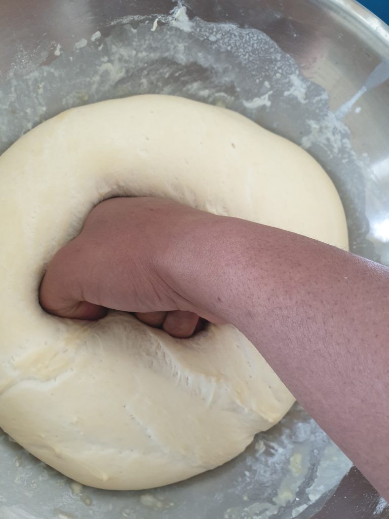 Naan au fromage facile à faire à la maison